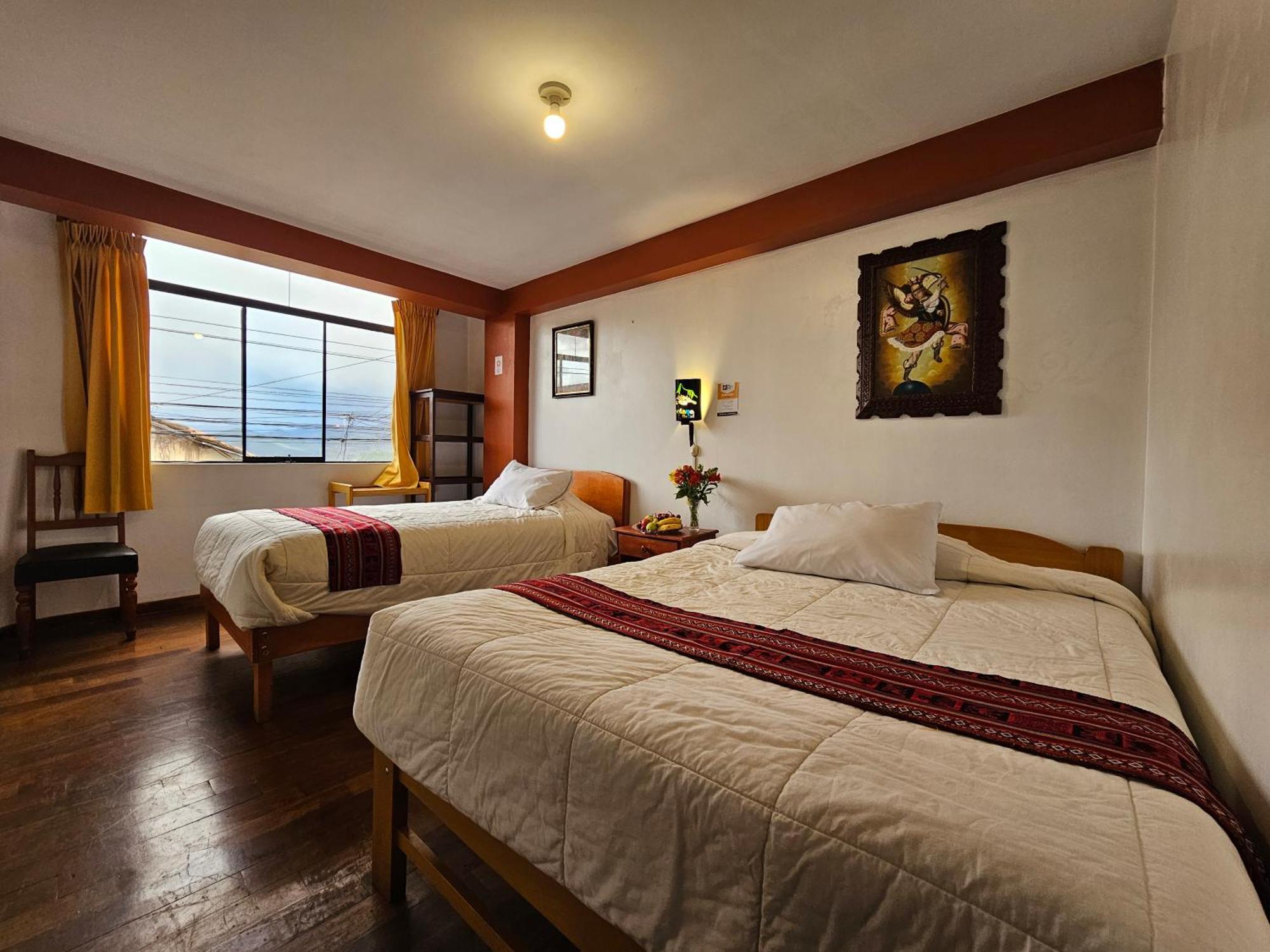 Hostal Con Vista A La Ciudad Santa Ana Cusco Bagian luar foto