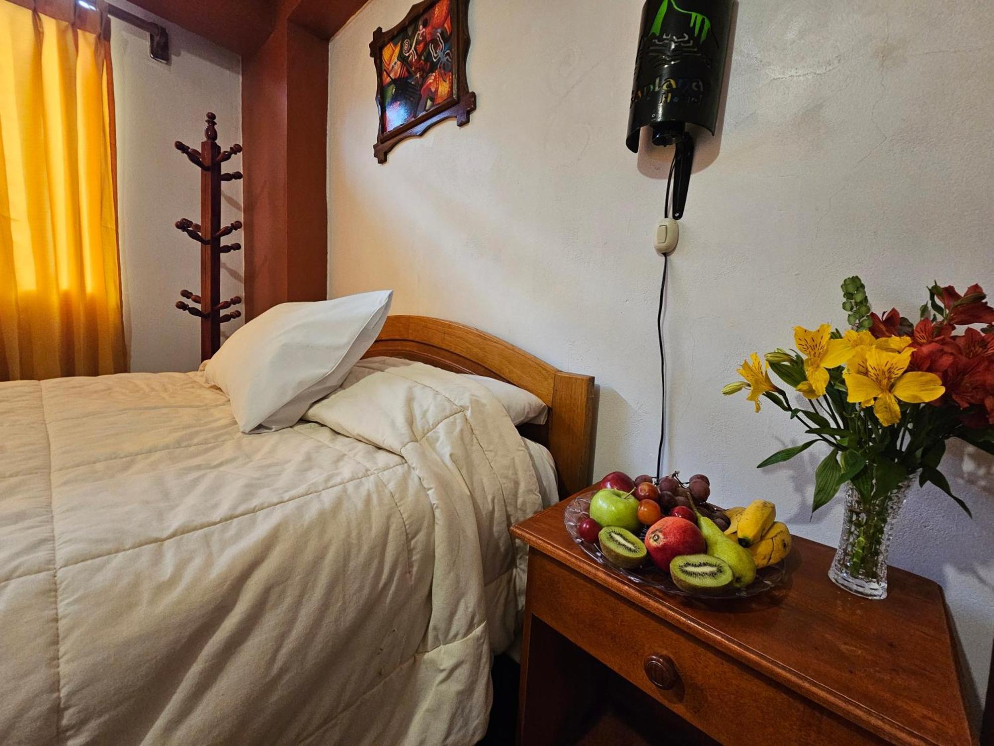 Hostal Con Vista A La Ciudad Santa Ana Cusco Bagian luar foto