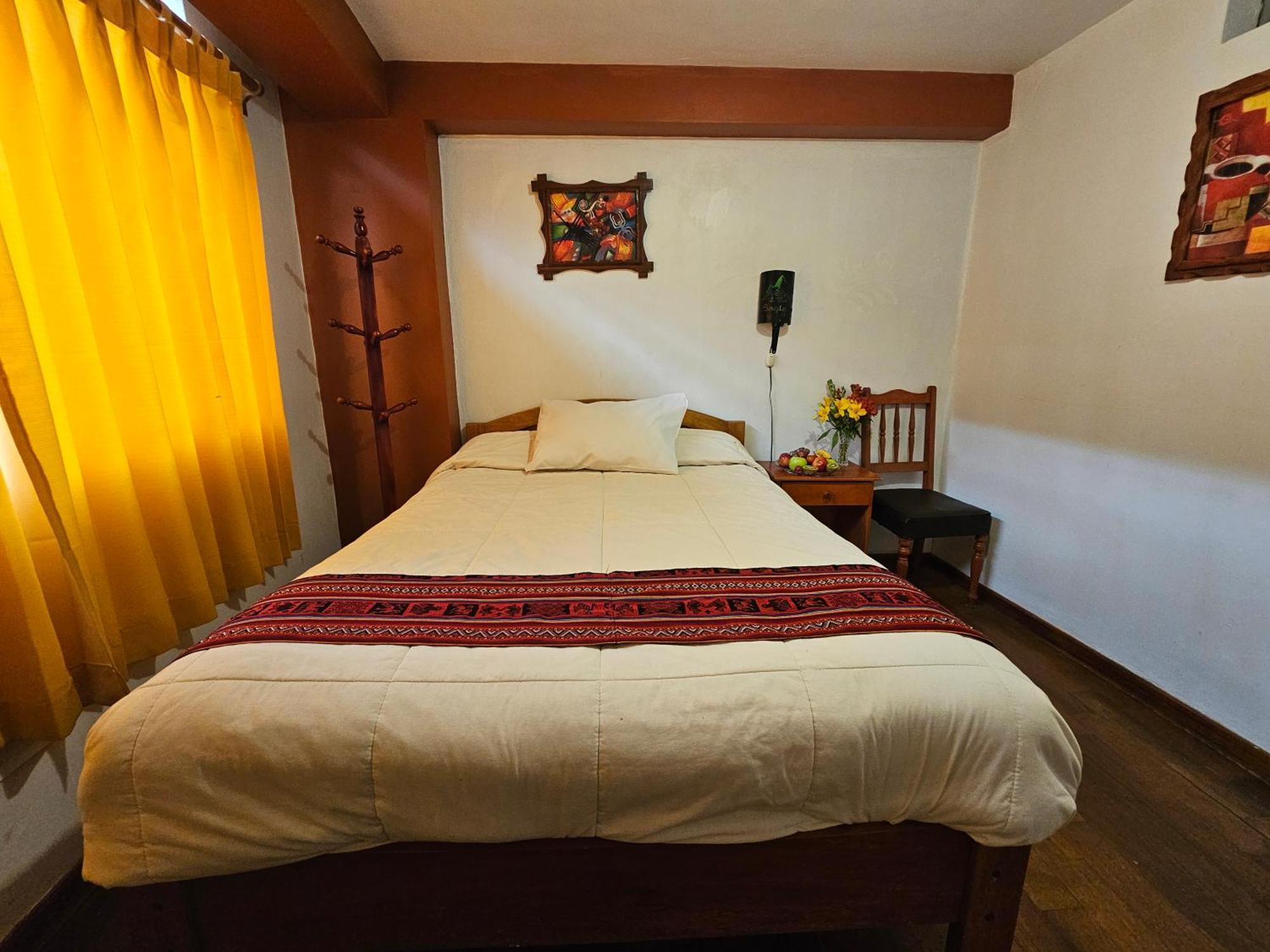 Hostal Con Vista A La Ciudad Santa Ana Cusco Bagian luar foto