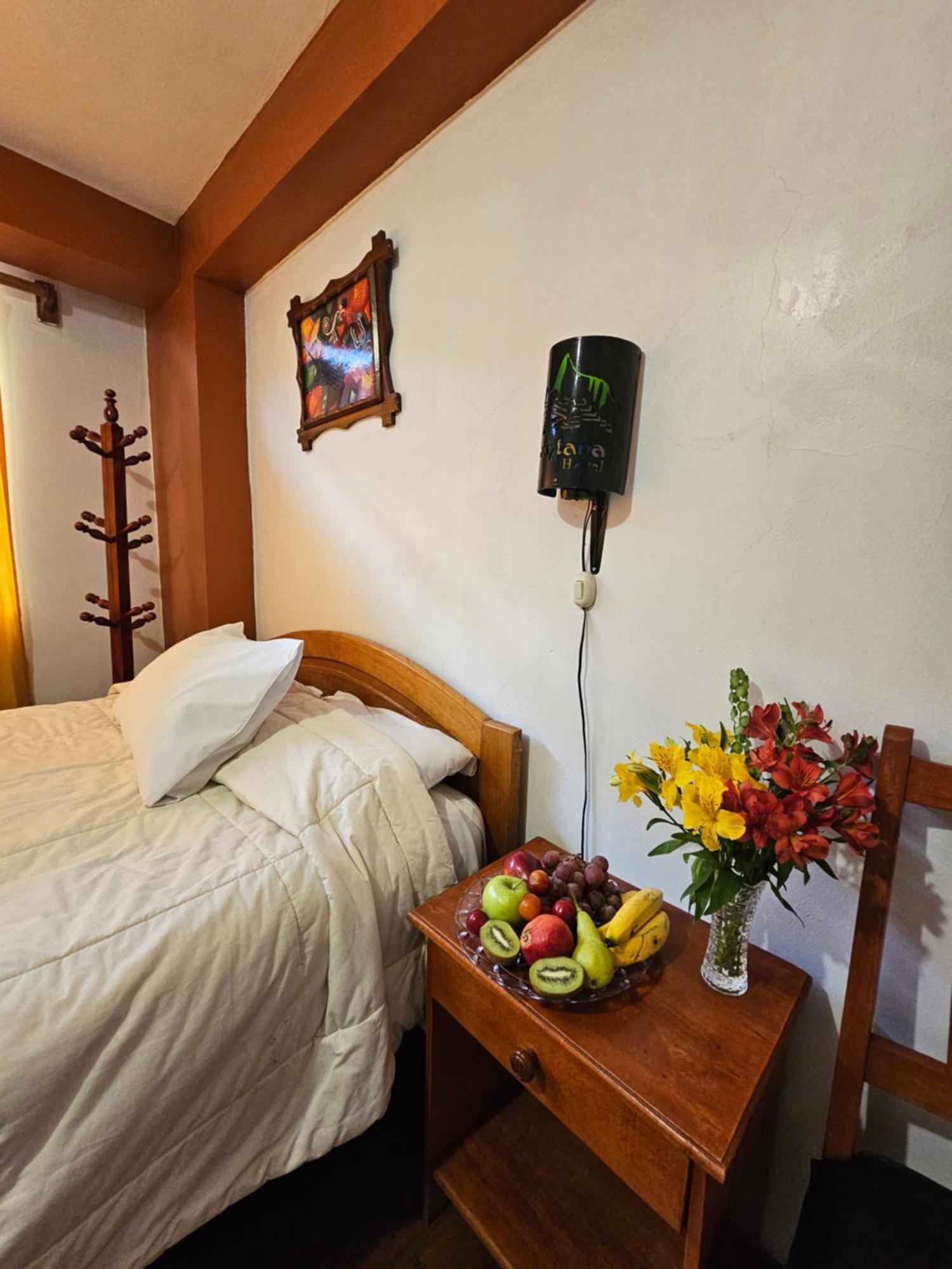 Hostal Con Vista A La Ciudad Santa Ana Cusco Bagian luar foto