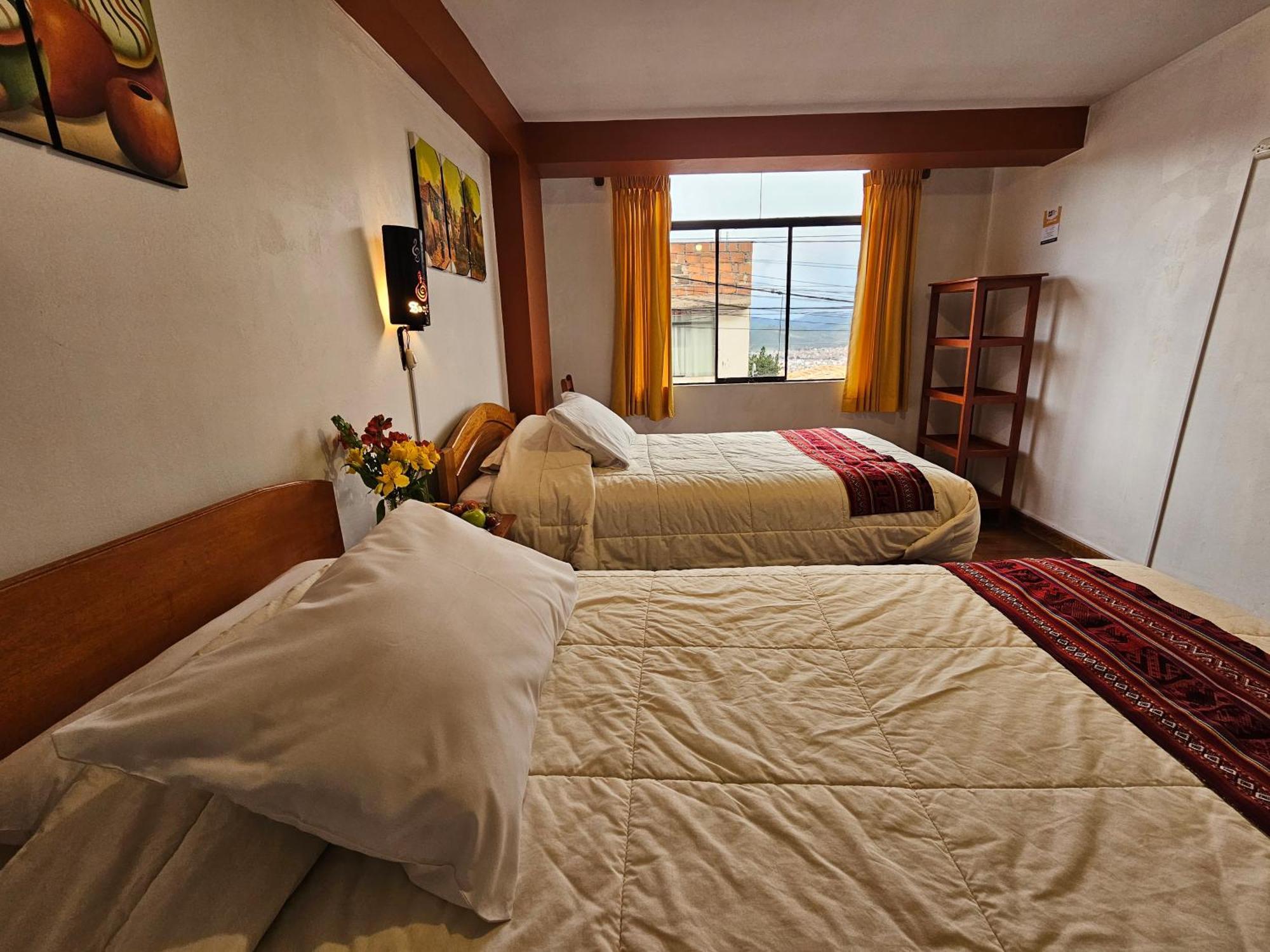 Hostal Con Vista A La Ciudad Santa Ana Cusco Bagian luar foto