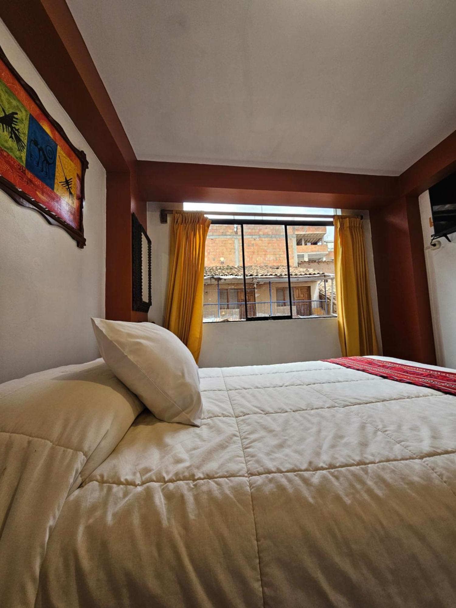 Hostal Con Vista A La Ciudad Santa Ana Cusco Bagian luar foto