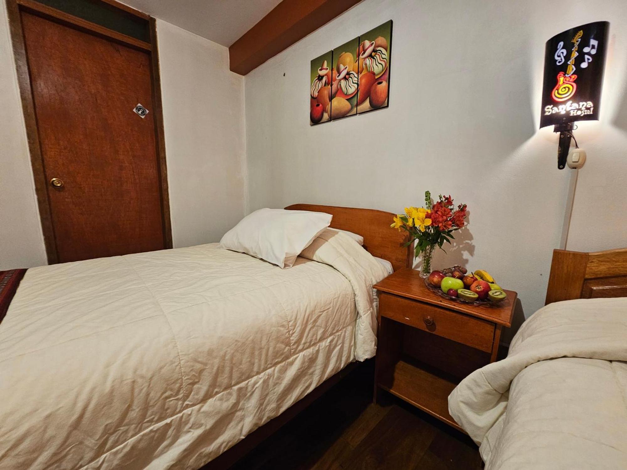 Hostal Con Vista A La Ciudad Santa Ana Cusco Bagian luar foto