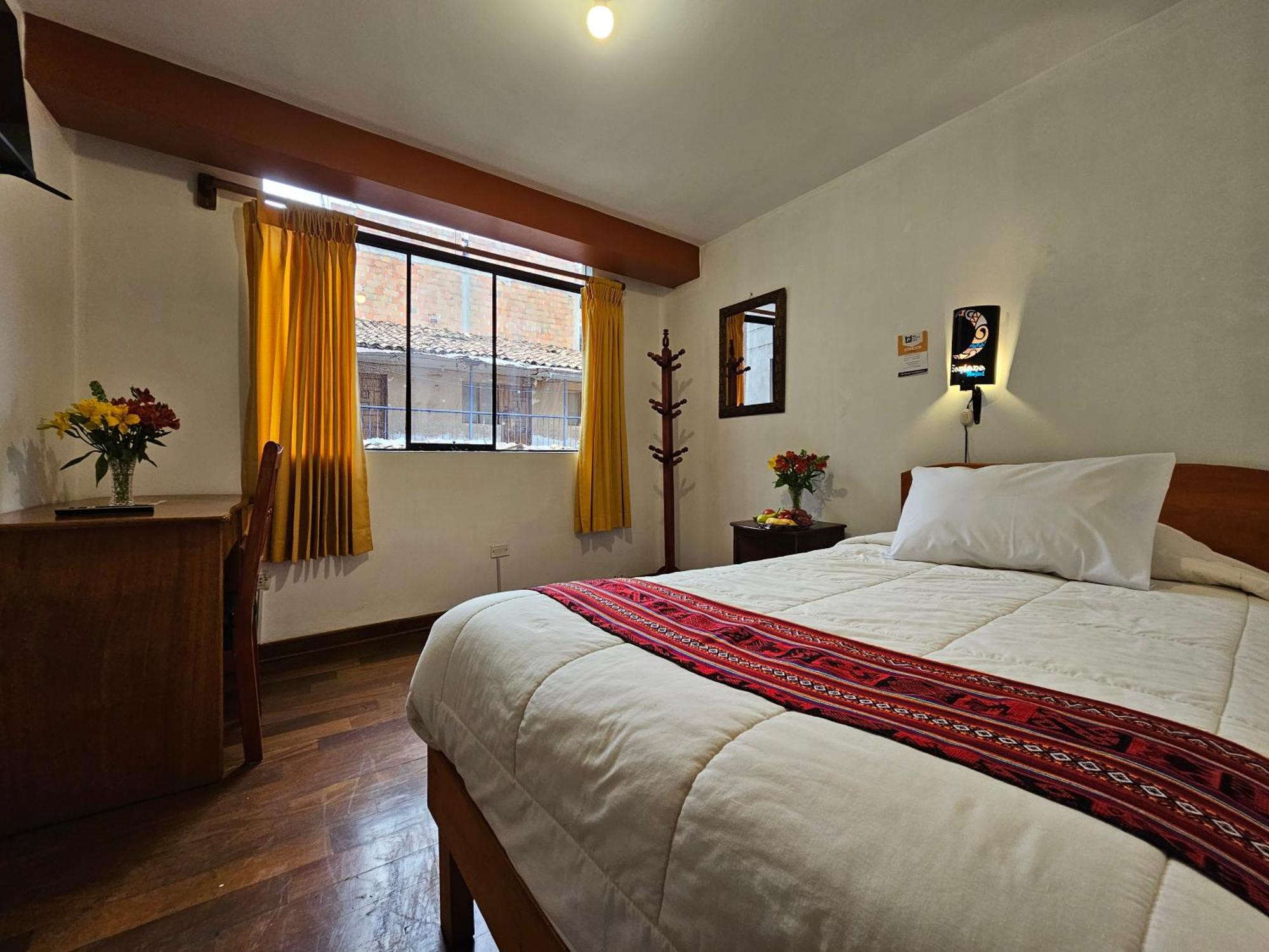 Hostal Con Vista A La Ciudad Santa Ana Cusco Bagian luar foto