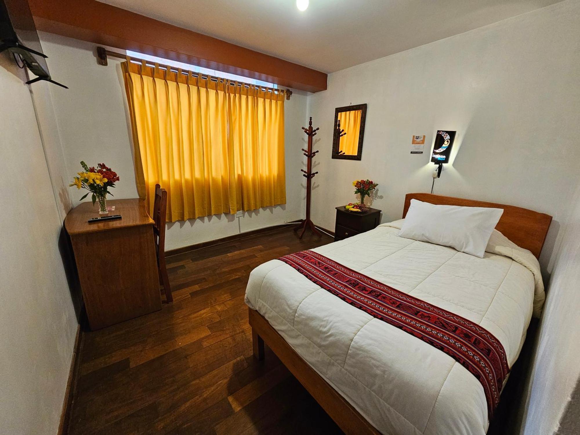 Hostal Con Vista A La Ciudad Santa Ana Cusco Bagian luar foto