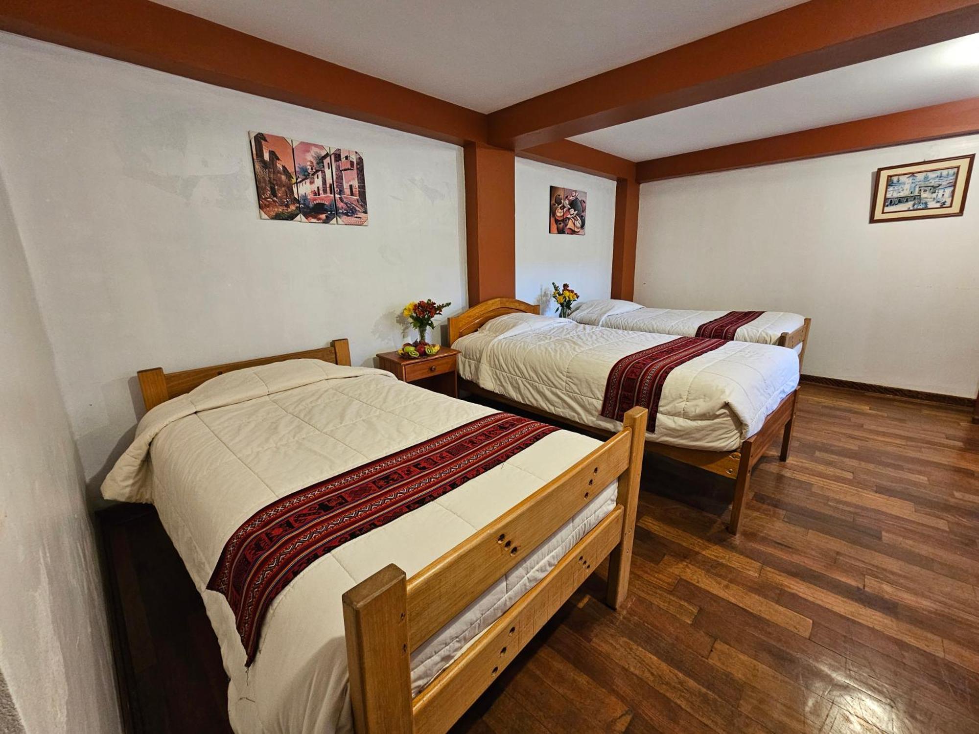 Hostal Con Vista A La Ciudad Santa Ana Cusco Bagian luar foto