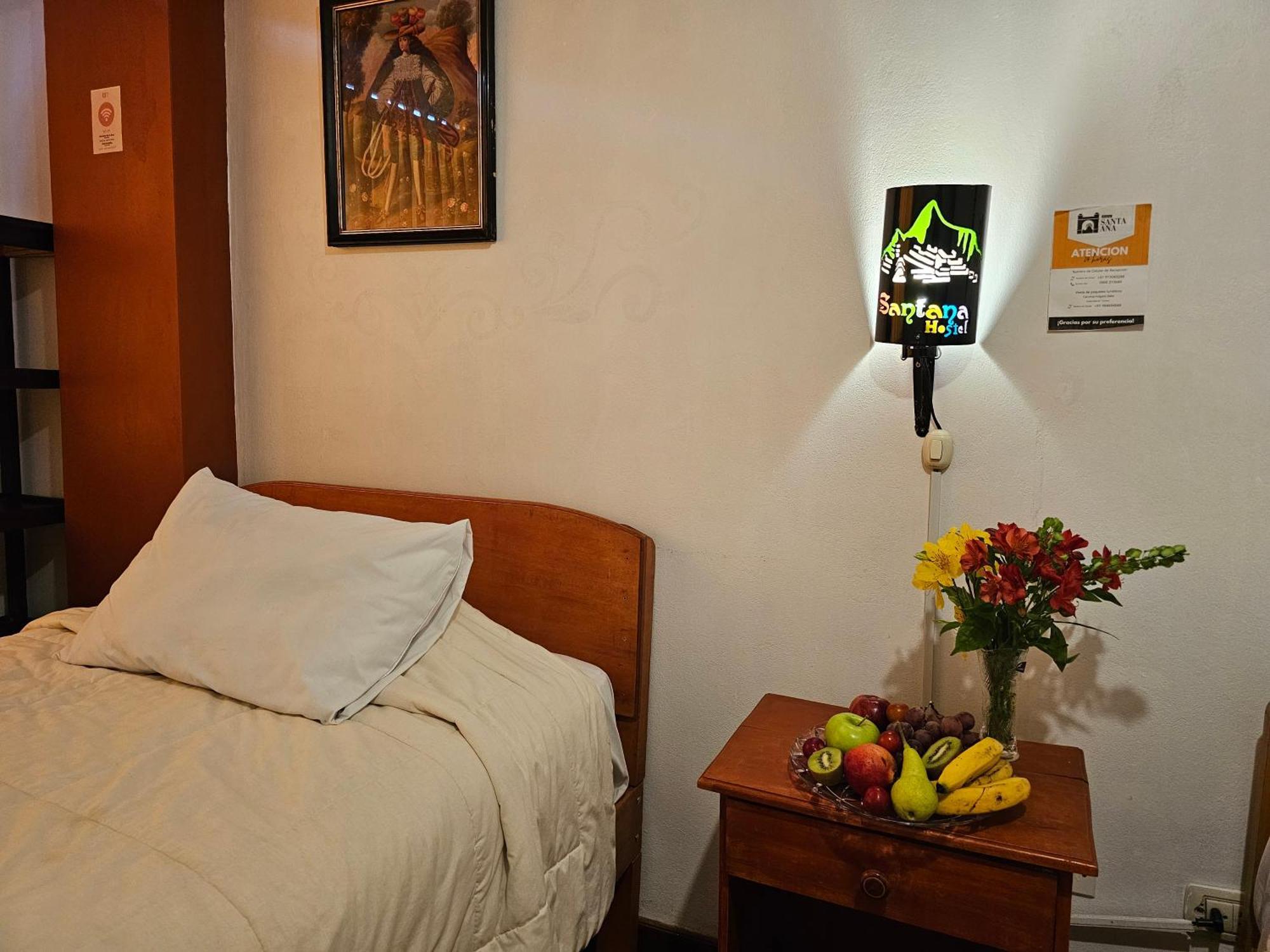 Hostal Con Vista A La Ciudad Santa Ana Cusco Bagian luar foto